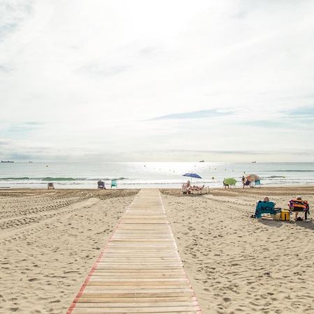 Apartbeach Novelty Climatizado Y Vistas Playa Salou Dış mekan fotoğraf