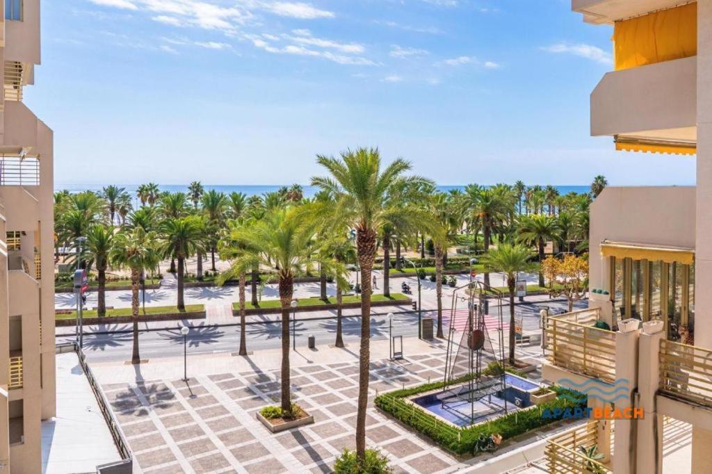 Apartbeach Novelty Climatizado Y Vistas Playa Salou Dış mekan fotoğraf